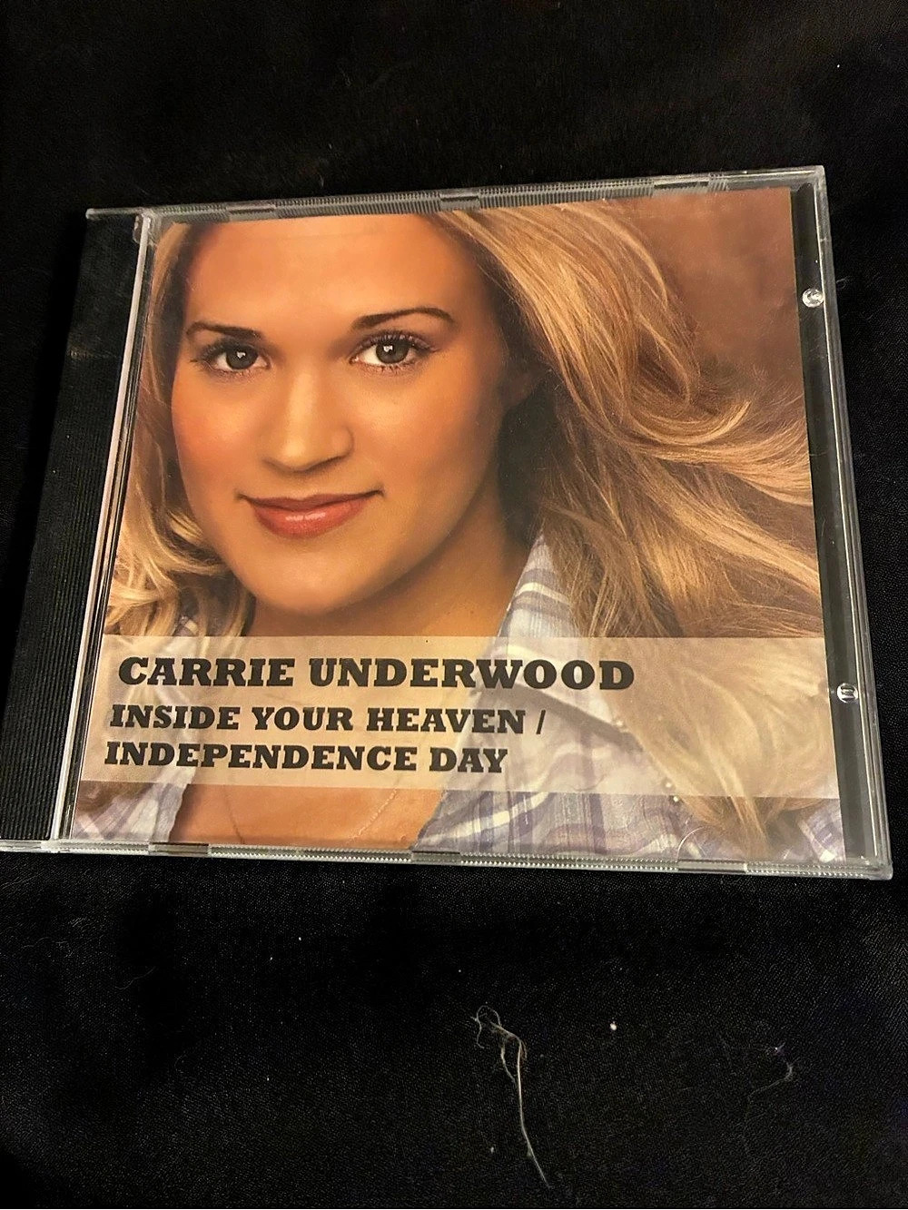 Carrie underwoodArista Inside Your Heaven / Independence Day CD
